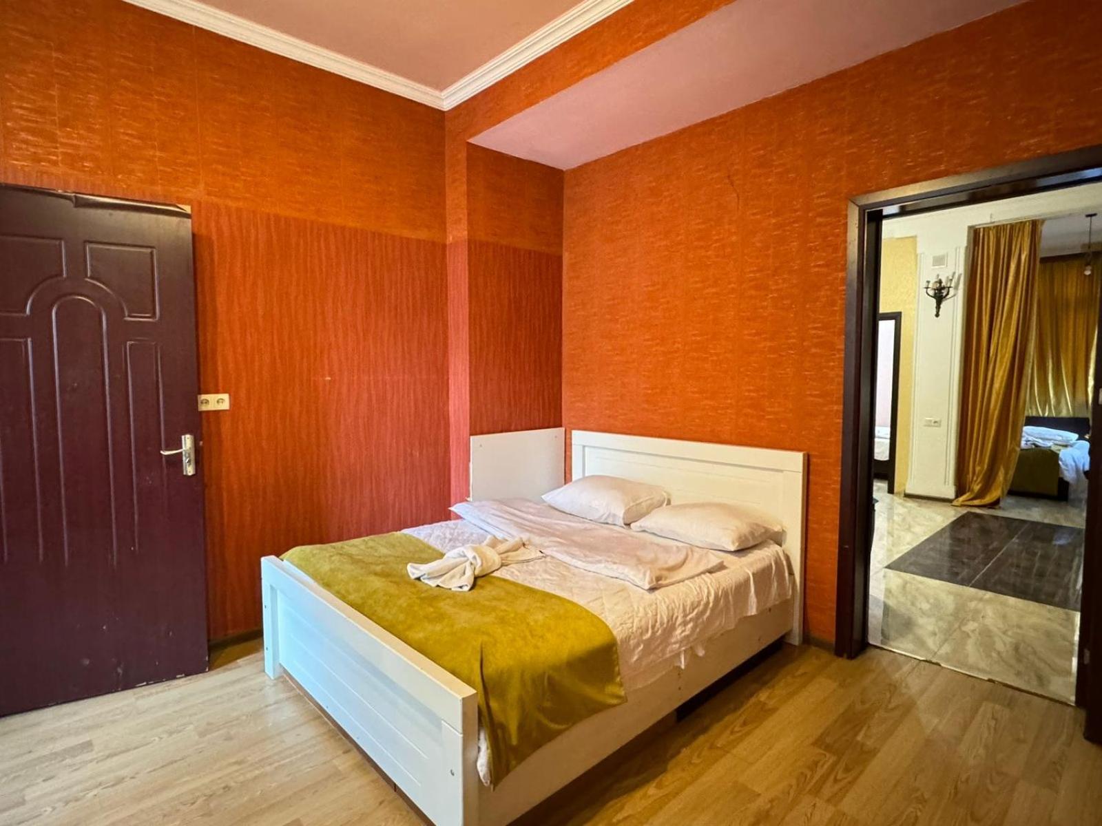 Benene'S Apartments Tiflis Dış mekan fotoğraf
