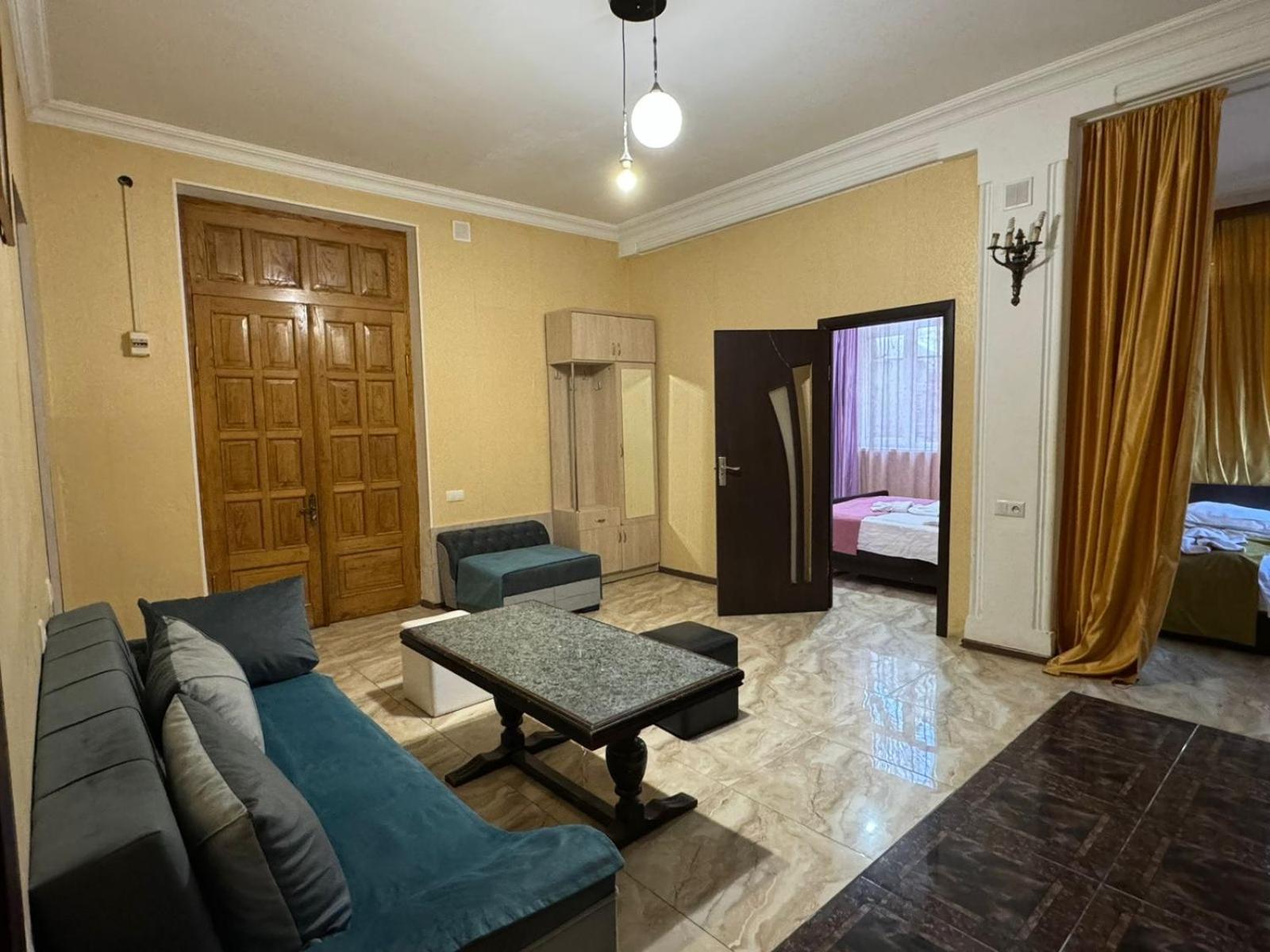 Benene'S Apartments Tiflis Dış mekan fotoğraf